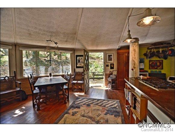 826 Town Mountain Road - Photo 6