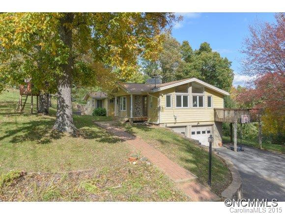 9 Crowningway Drive