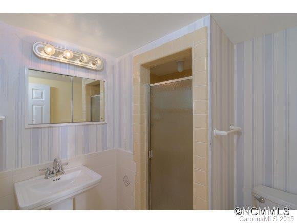 9 Crowningway Drive - Photo 14