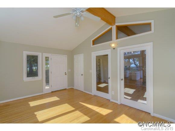 9 Crowningway Drive - Photo 5
