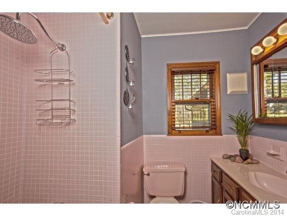 213 Monticello Road - Photo 16
