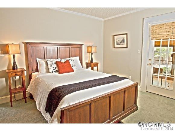 213 Monticello Road - Photo 17