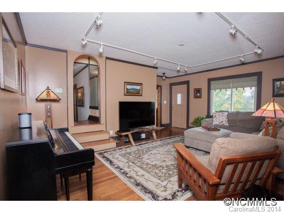 213 Monticello Road - Photo 7