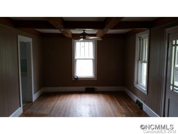 34 Old White Street - Photo 4
