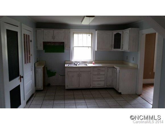 34 Old White Street - Photo 5