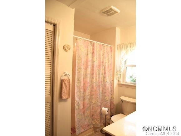 38 West Lake View Road - Photo 15