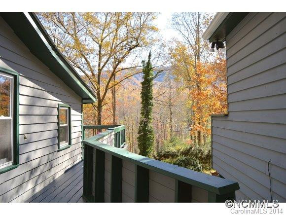 38 West Lake View Road - Photo 3