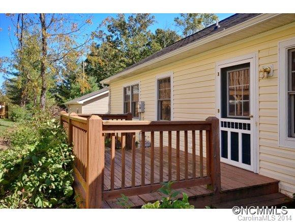 28 New Jersey Avenue - Photo 2