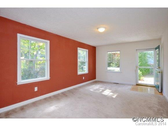 28 New Jersey Avenue - Photo 3
