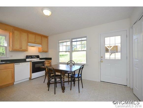 28 New Jersey Avenue - Photo 5