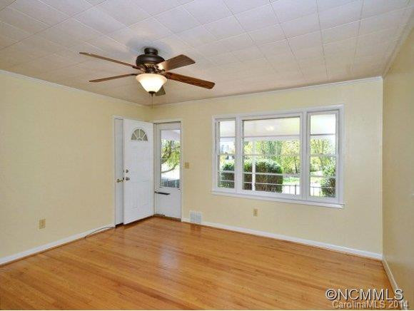 32 ARNOLD HEIGHTS - Photo 2
