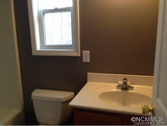 205 Highlander Dr - Photo 6