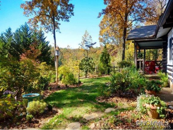 34 HEMPHILL KNOLL ROAD - Photo 19