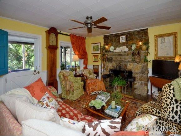 34 HEMPHILL KNOLL ROAD - Photo 5