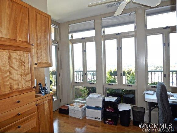 21 Battery Park Avenue #703 - Photo 14