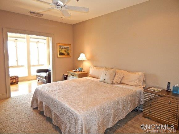 21 Battery Park Avenue #703 - Photo 18