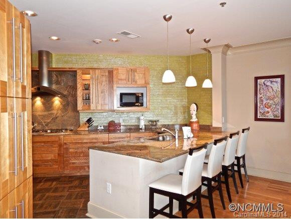 21 Battery Park Avenue #703 - Photo 9