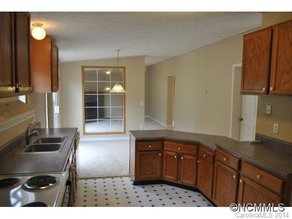 637 Johnson Drive - Photo 10