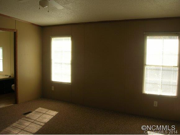 473 Rambling Road - Photo 12