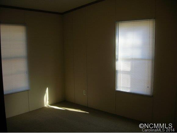 473 Rambling Road - Photo 16