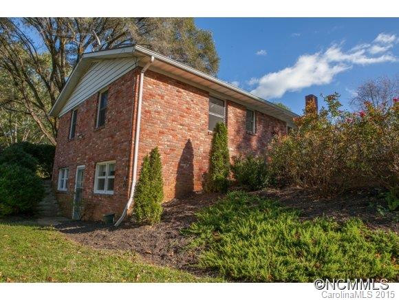 102 College Place - Photo 17