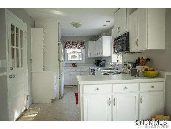 102 College Place - Photo 7