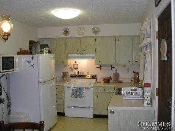 69 Timberline Drive - Photo 2