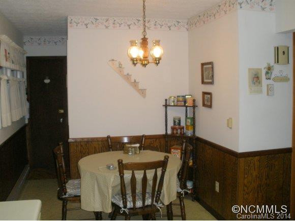 69 Timberline Drive - Photo 3