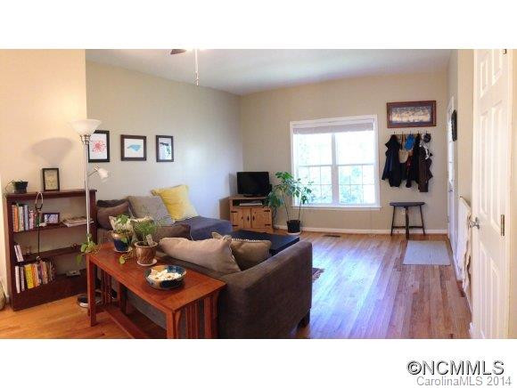26 Oakcrest Pl - Photo 2