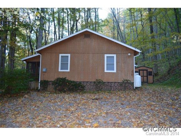 869 Apple Creek Rd. - Photo 4