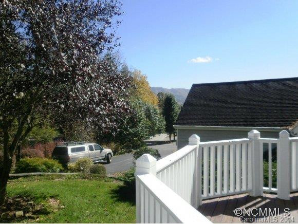 829 Eagles Nest Rd - Photo 2