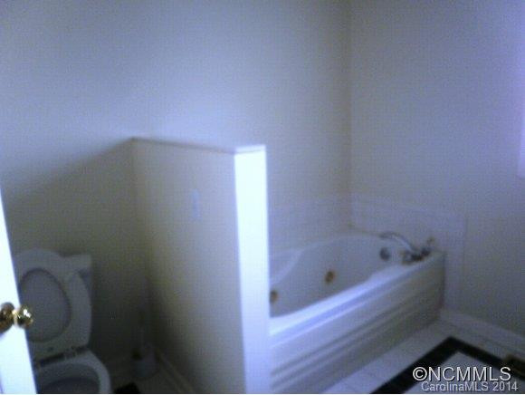 829 Eagles Nest Rd - Photo 11