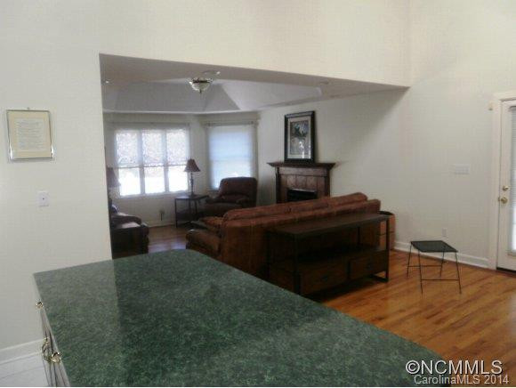 829 Eagles Nest Rd - Photo 5