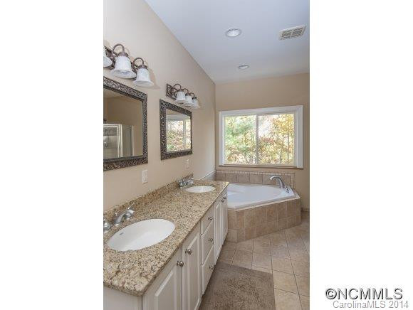 48 Whispering Stream Trail - Photo 18