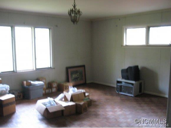 55 Scenic Circle - Photo 13