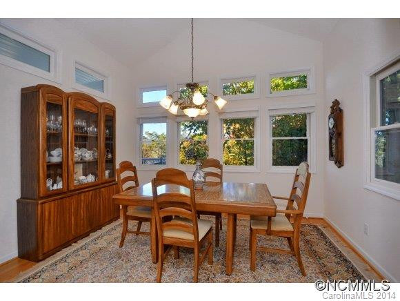 224 Eagle Point Drive - Photo 5
