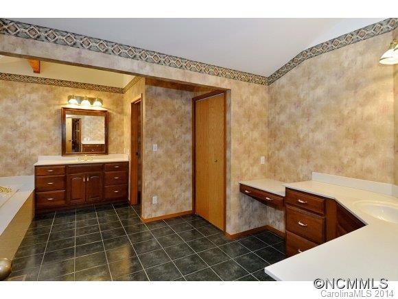 16 Covewood Road - Photo 13