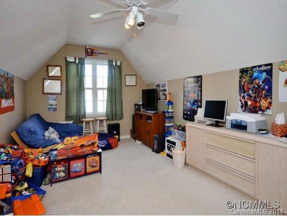 367 GLENSPRINGS DRIVE - Photo 14