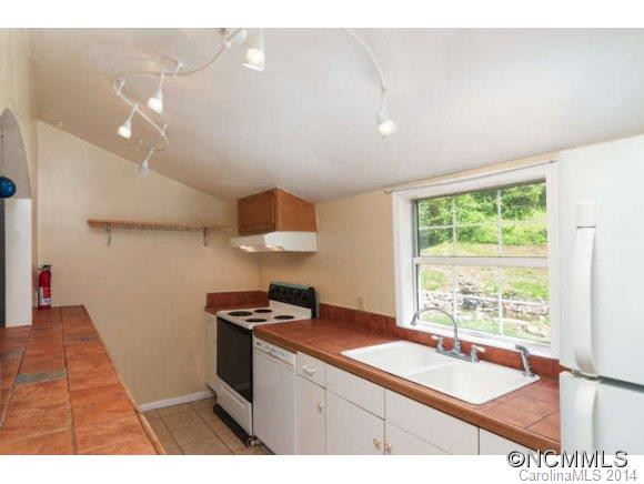 223 Elk Mountain Road - Photo 8