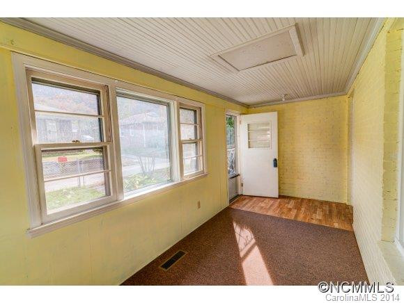 103 Gibbs Street - Photo 4