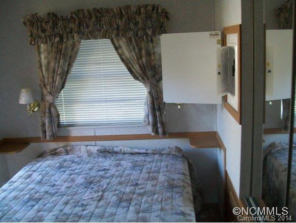 14 Valentine Dr - Photo 3