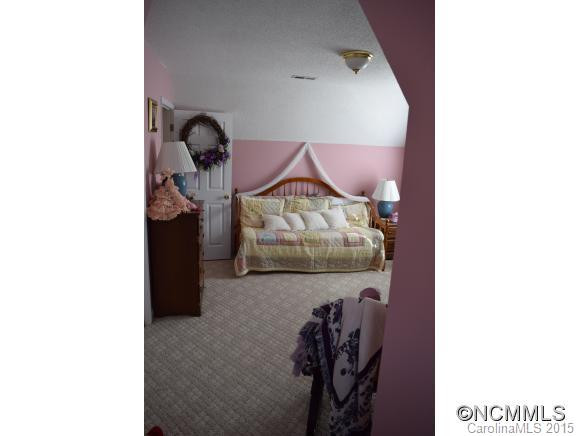 7 Warbler Drive - Photo 14