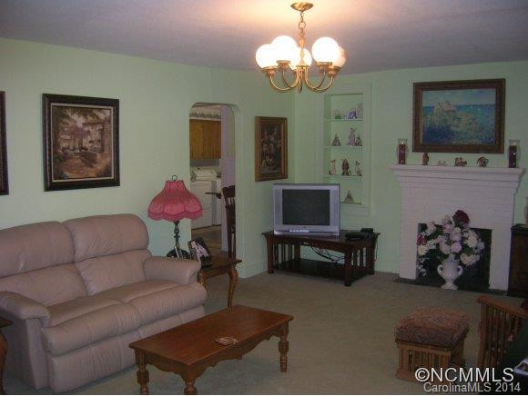 370 Bradley Road - Photo 2