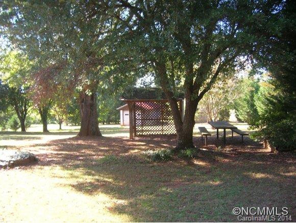370 Bradley Road - Photo 20