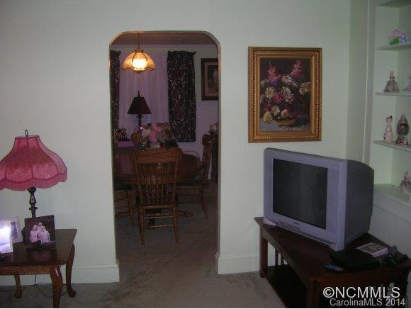 370 Bradley Road - Photo 5