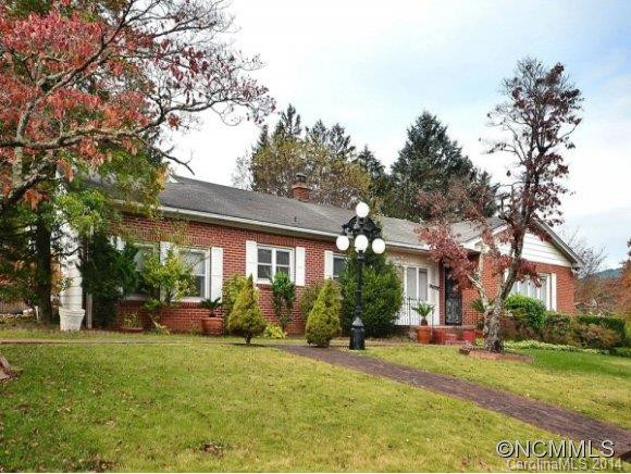11 Clarendon Road