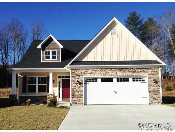 11 Eagle Pointe Way