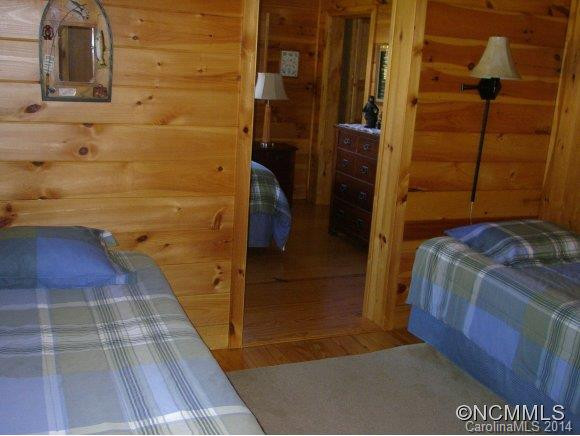 44 DONALD CIRCLE - Photo 16