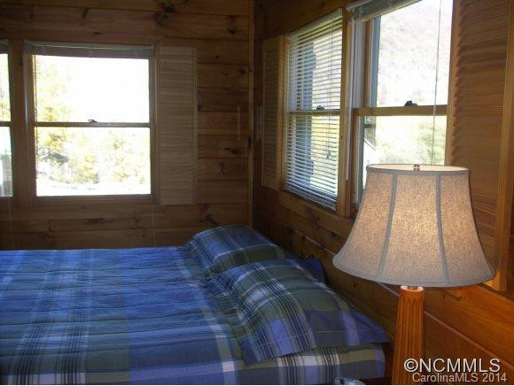 44 DONALD CIRCLE - Photo 19