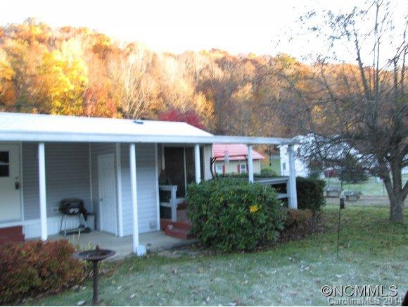 133 Crabapple Ln - Photo 2